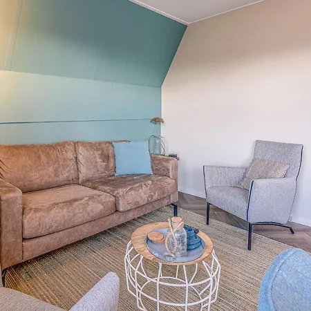 公寓 Zeedistel 22 *